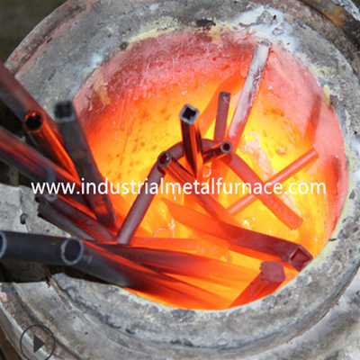 110KW 50KG Przemysłowy piec indukcyjny do topienia metalu 145kgs
