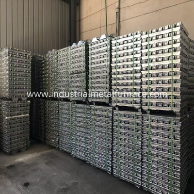 Przemysłowa 5,5-kilogramowa 6-osiowa automatyczna maszyna do odlewania sztabu aluminiowego