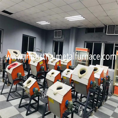 20KHZ Srebrny tygiel indukcyjny indukcyjny do topienia metali przemysłowych 15 do 160 KW